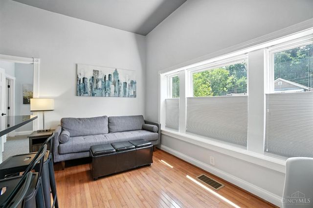 2108 Fulton Avenue, Cincinnati, OH 45206