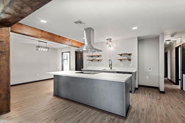 517 Paris Ln, Houma, LA 70363