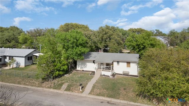 505 S Summer Street, Lampasas, TX 76550