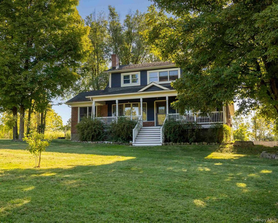 98 North Road, Highland, NY 12528