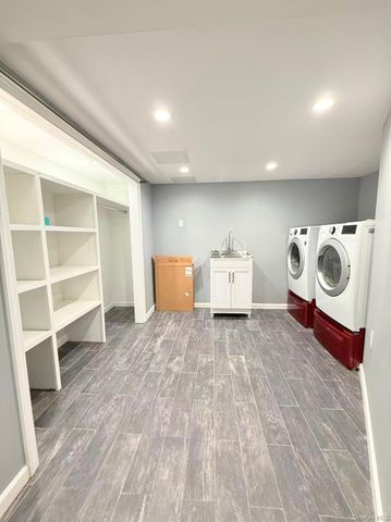 3 Grant Avenue, Albertson, NY 11507