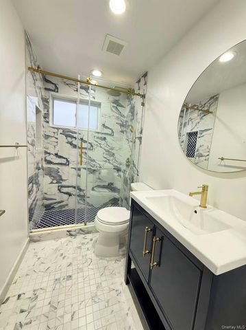 3 Grant Avenue, Albertson, NY 11507