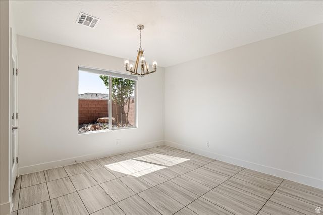 597 S BALANCING ROCK DR, Washington, UT 84780