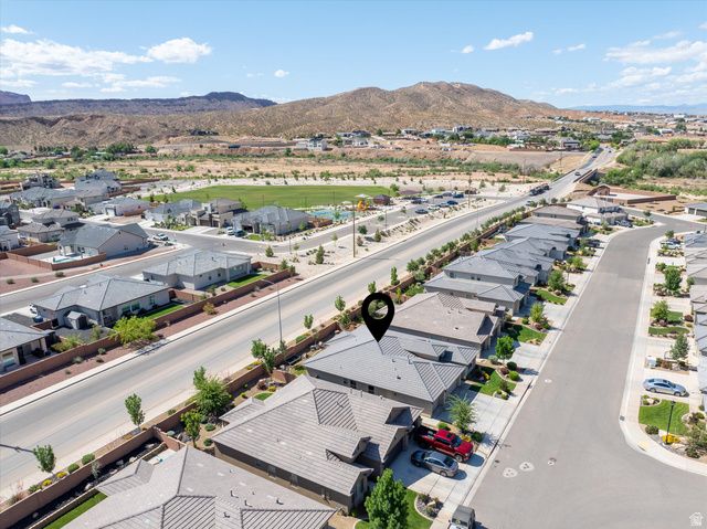 597 S BALANCING ROCK DR, Washington, UT 84780