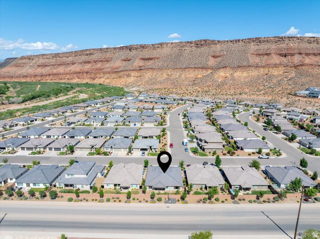 597 S BALANCING ROCK DR, Washington, UT 84780