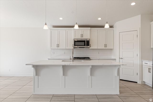 597 S BALANCING ROCK DR, Washington, UT 84780