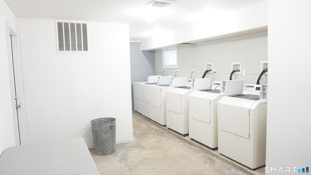 28-30 Sampson Street 4, Bridgeport, CT 06606