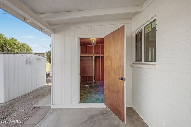 1225 S LAWTHER Drive, Apache Junction, AZ 85120