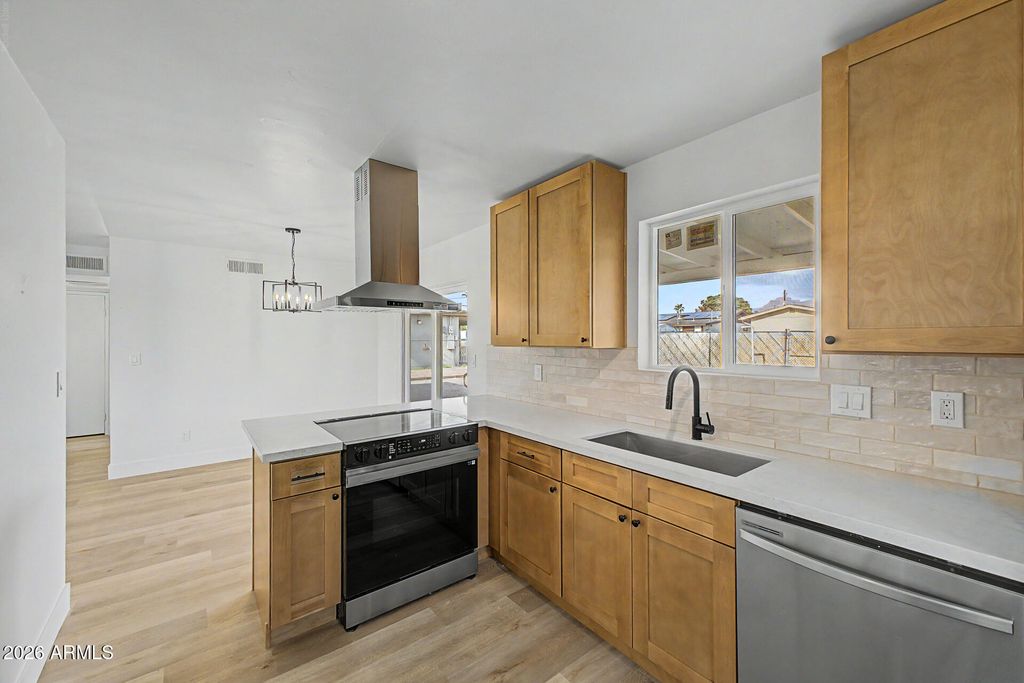 1225 S LAWTHER Drive, Apache Junction, AZ 85120 — photo 3