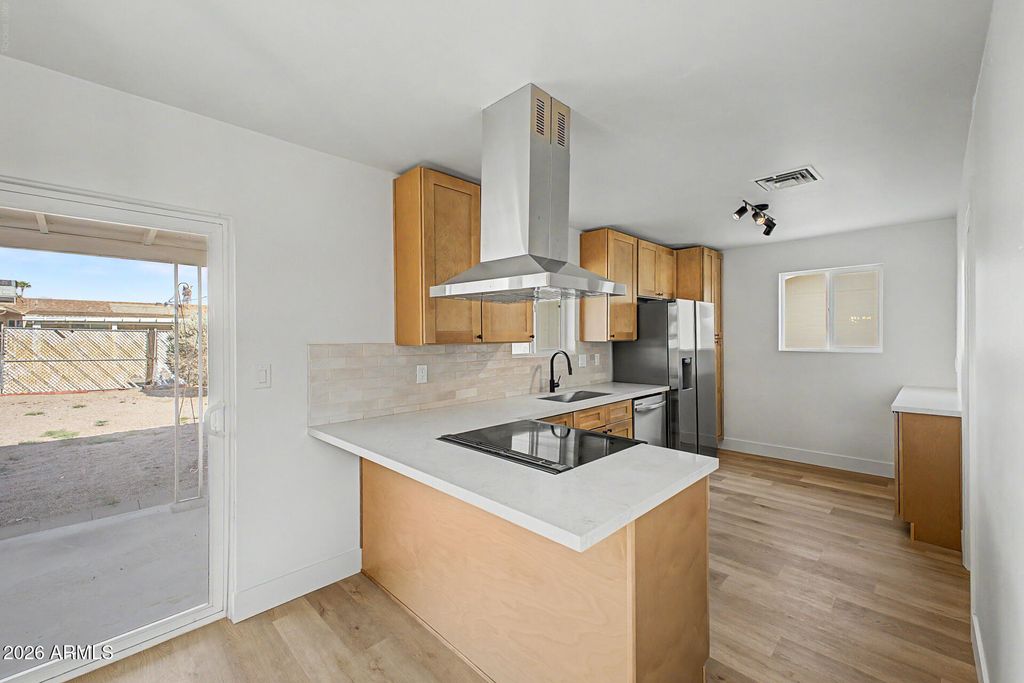 1225 S LAWTHER Drive, Apache Junction, AZ 85120 — photo 4