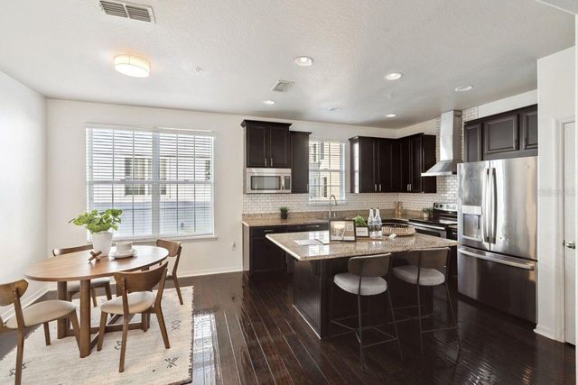 2058 PROSPECT AVENUE, Orlando, FL 32814