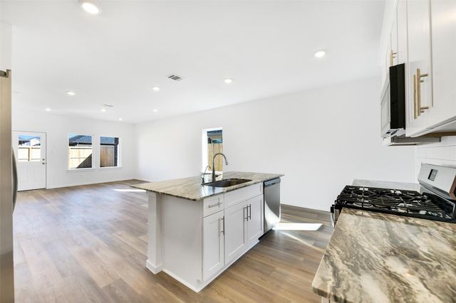 3930 El Vaquero Court, League City, TX 77511