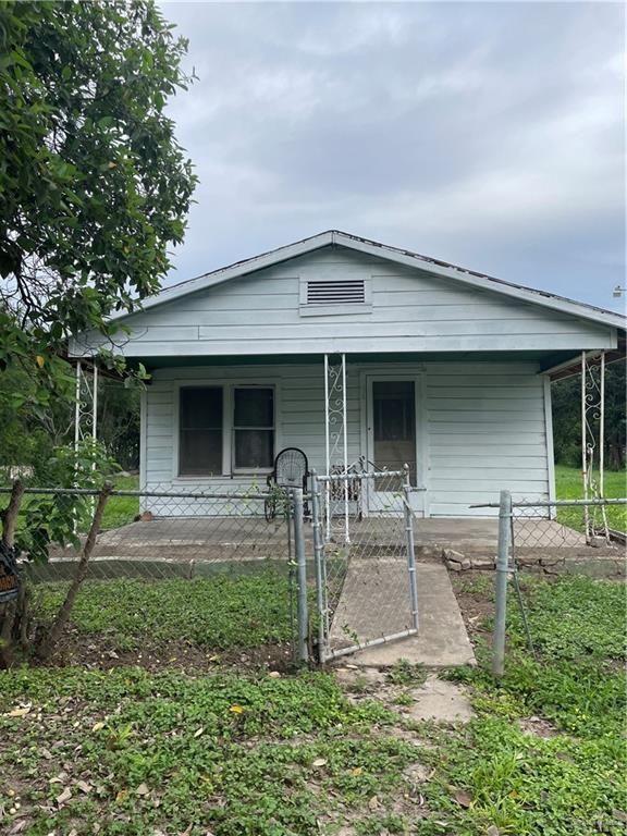 408 E Gardenia Avenue, Hidalgo, TX 78557