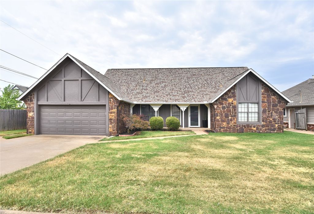 5004 S Spruce Drive, Sand Springs, OK 74063