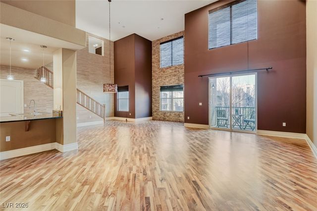 62 East Serene Avenue 429, Las Vegas, NV 89123