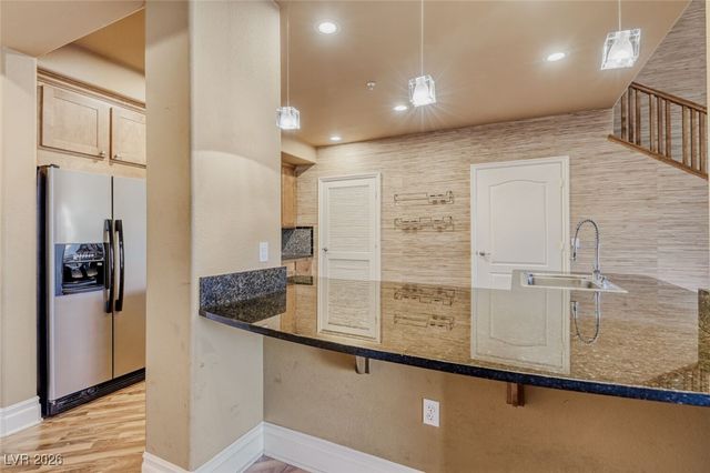 62 East Serene Avenue 429, Las Vegas, NV 89123