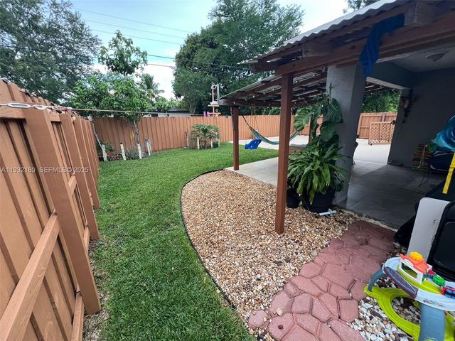 2317 NW 6th Ct 2317, Fort Lauderdale, FL 33311