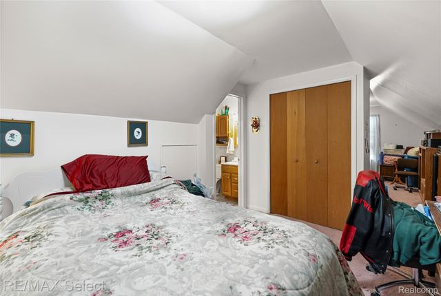 945 Salisbury Avenue, Flint, MI 48532