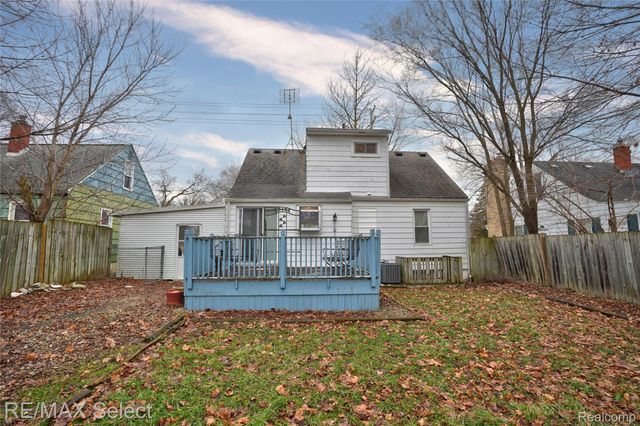 945 Salisbury Avenue, Flint, MI 48532