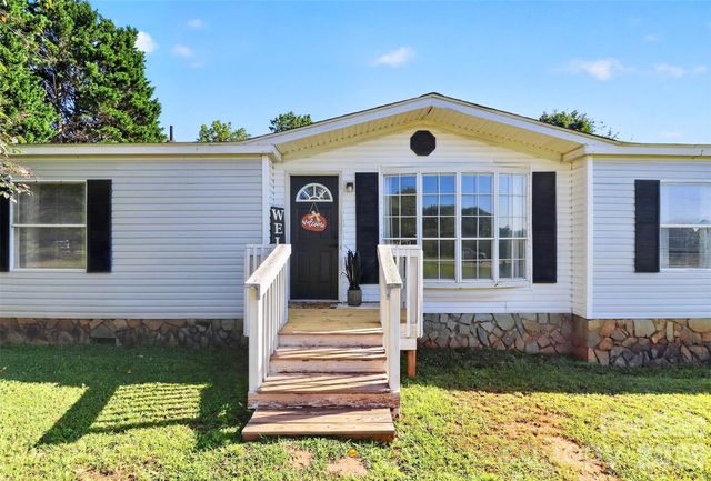 1778 N Ingleside Farm Road, Iron Station, NC 28080