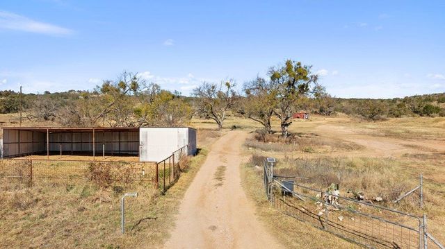 1101 Crider RD, Marble Falls, TX 78654