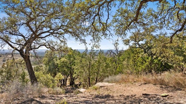 1101 Crider RD, Marble Falls, TX 78654