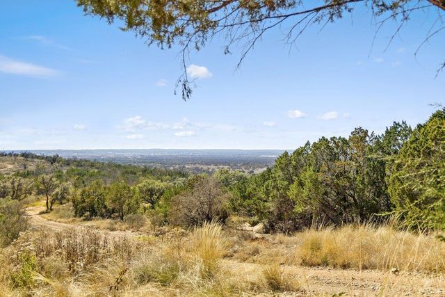 1101 Crider RD, Marble Falls, TX 78654