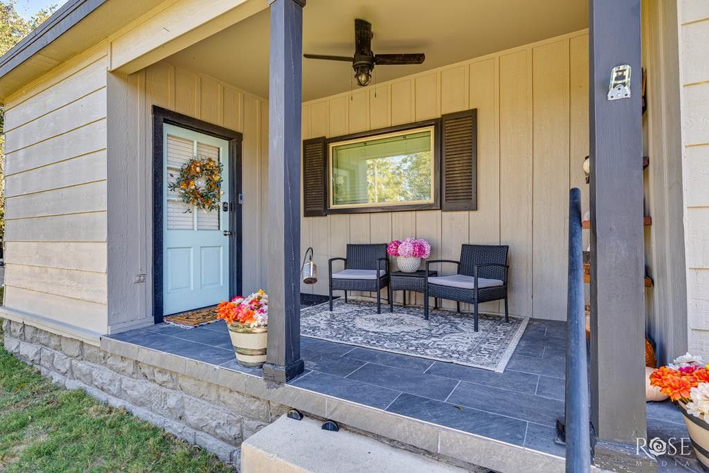 Image 5 of property listing at 1022 N Jefferson Street, San Angelo, TX 76901