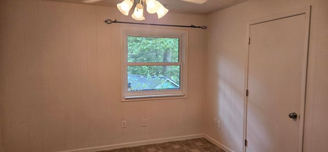 67 Overlook RD, Hardy, VA 24101