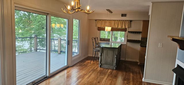 67 Overlook RD, Hardy, VA 24101