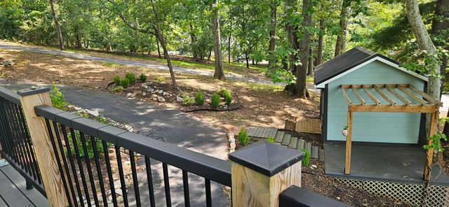 67 Overlook RD, Hardy, VA 24101