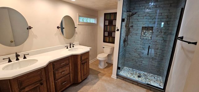 67 Overlook RD, Hardy, VA 24101