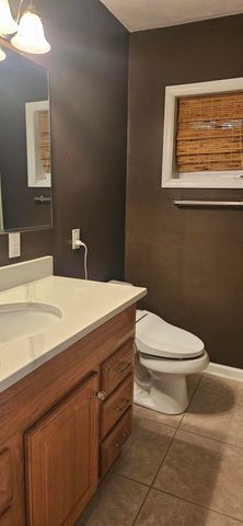 67 Overlook RD, Hardy, VA 24101