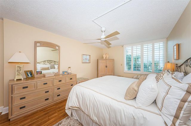 7100 SUNSET WAY 205, St Pete Beach, FL 33706