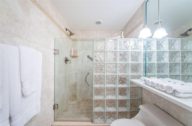 7100 SUNSET WAY 205, St Pete Beach, FL 33706