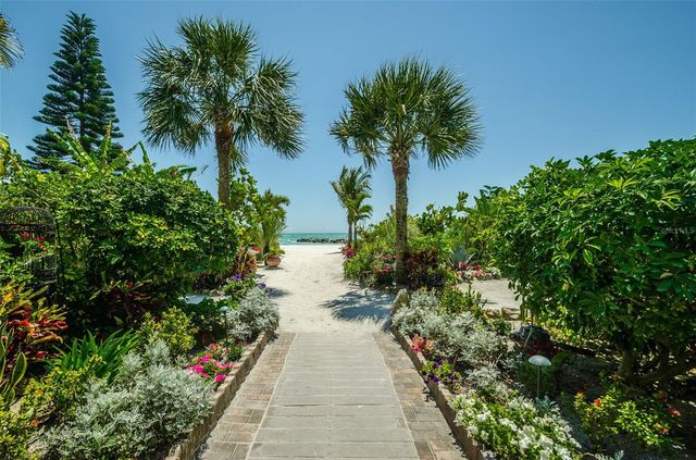 7100 SUNSET WAY 205, St Pete Beach, FL 33706