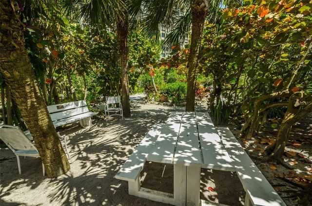 7100 SUNSET WAY 205, St Pete Beach, FL 33706