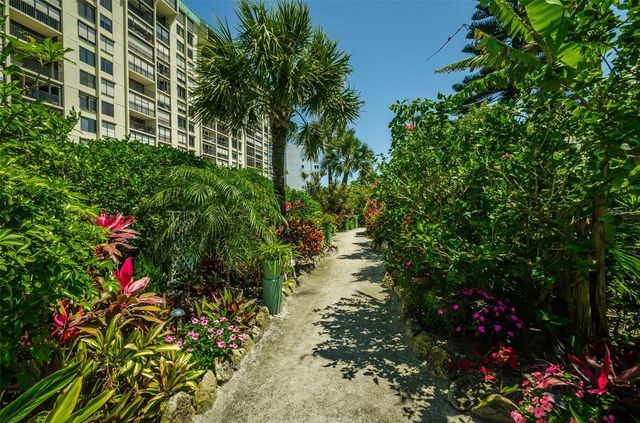 7100 SUNSET WAY 205, St Pete Beach, FL 33706