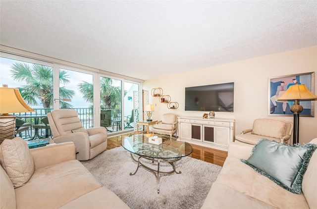 7100 SUNSET WAY 205, St Pete Beach, FL 33706