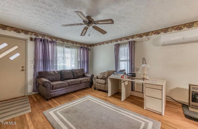 3117 Blackburn Avenue, Kingsport, TN 37660