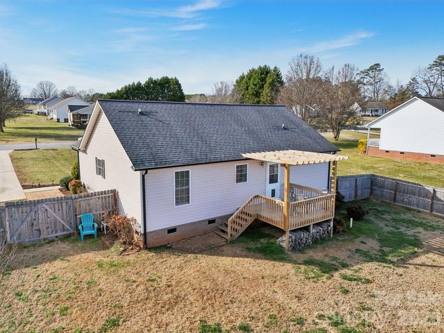 3802 Babe Lane, Vale, NC 28168