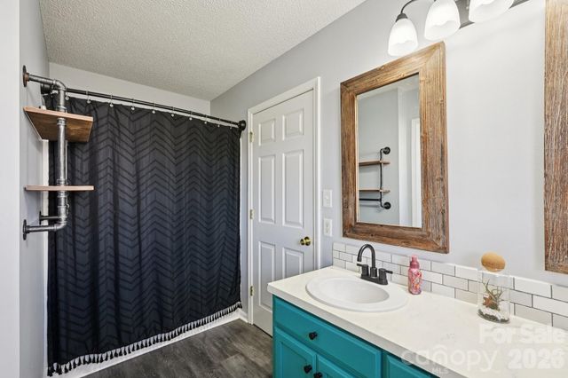 3802 Babe Lane, Vale, NC 28168