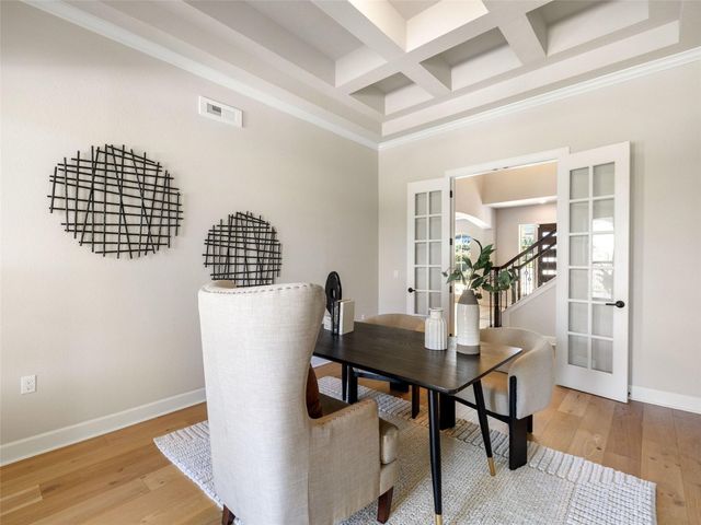 413 Mercer Falls RD, Lakeway, TX 78738