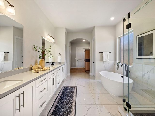 413 Mercer Falls RD, Lakeway, TX 78738