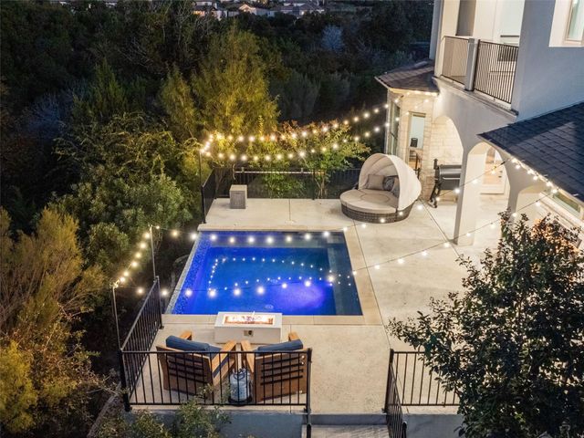 413 Mercer Falls RD, Lakeway, TX 78738