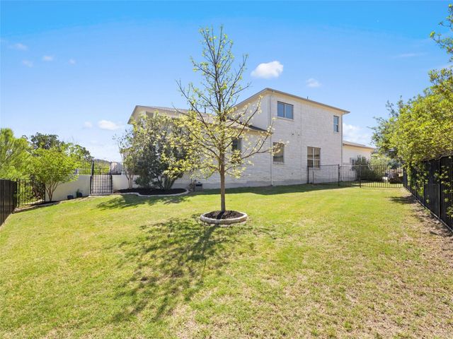 413 Mercer Falls RD, Lakeway, TX 78738