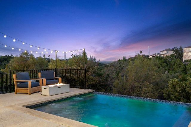 413 Mercer Falls RD, Lakeway, TX 78738