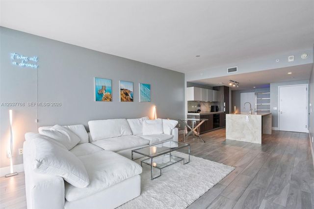 3131 NE 7th Ave 2402, Miami, FL 33137