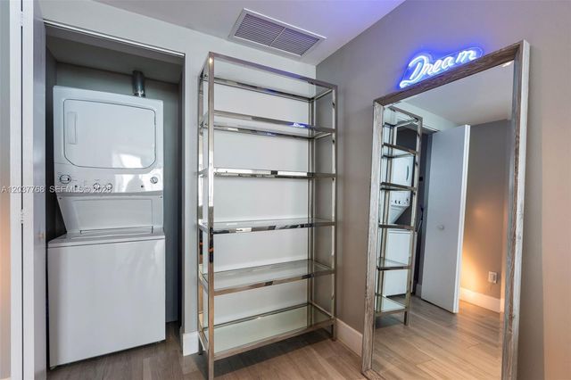 3131 NE 7th Ave 2402, Miami, FL 33137
