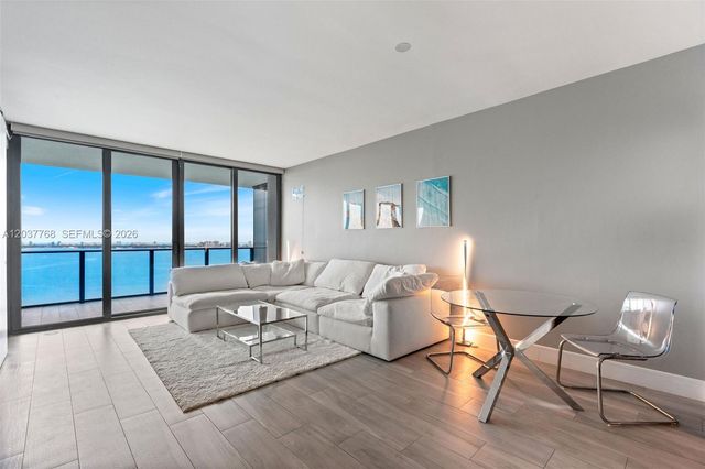 3131 NE 7th Ave 2402, Miami, FL 33137